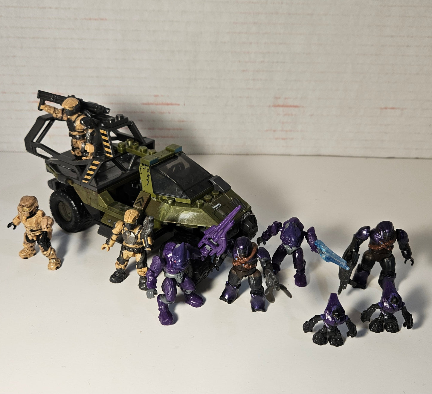 Mega Bloks Halo Covenant Strike