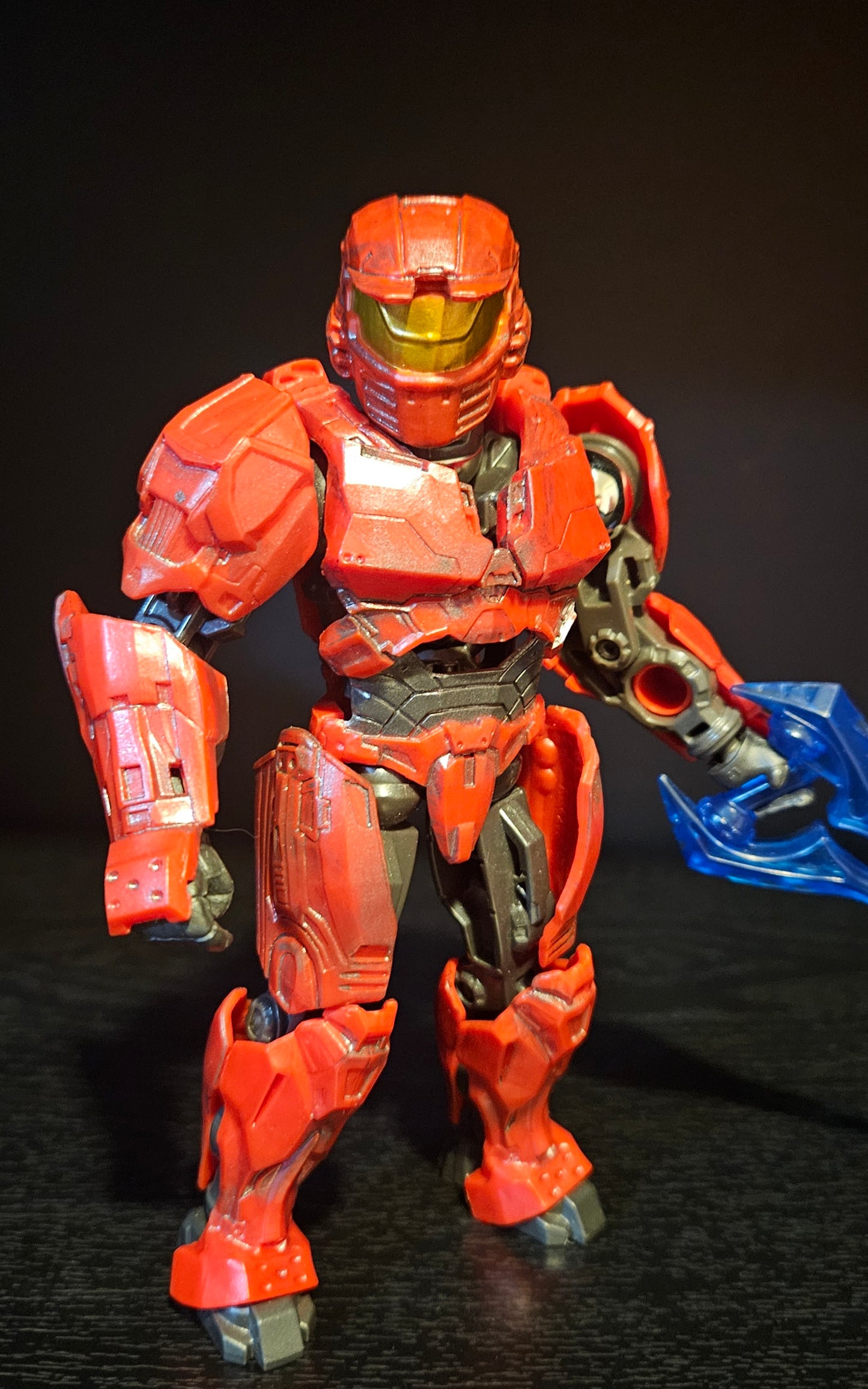 Mega Bloks Halo Spartan MkIV Red Magnetic Figure