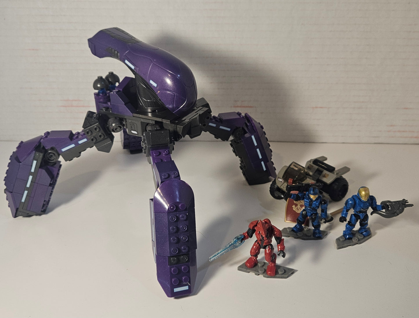 Mega Bloks Halo Locust Attack