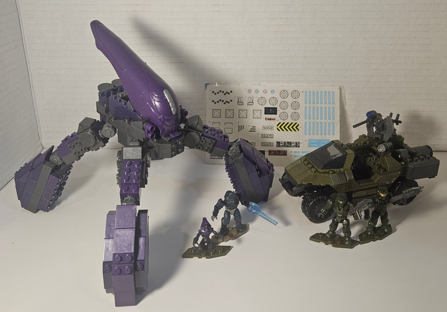 Mega Bloks Halo Locust VS Gausshog